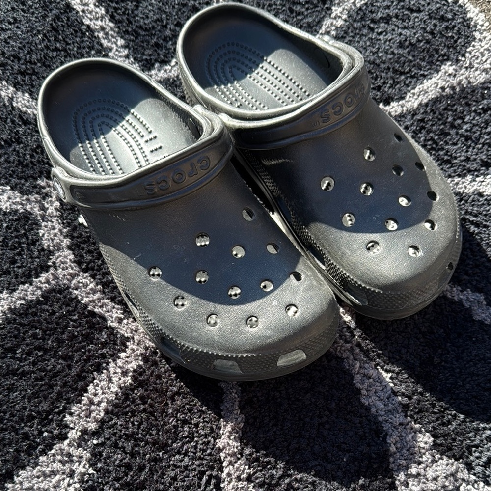 Crocs Men/Kids Gray Clogs